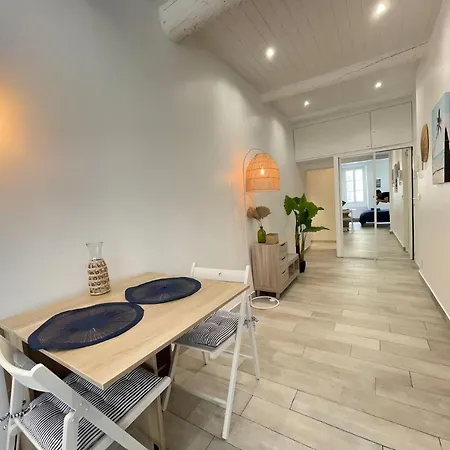 Spacieux Loft Coeur Vieux Apartment Nizza